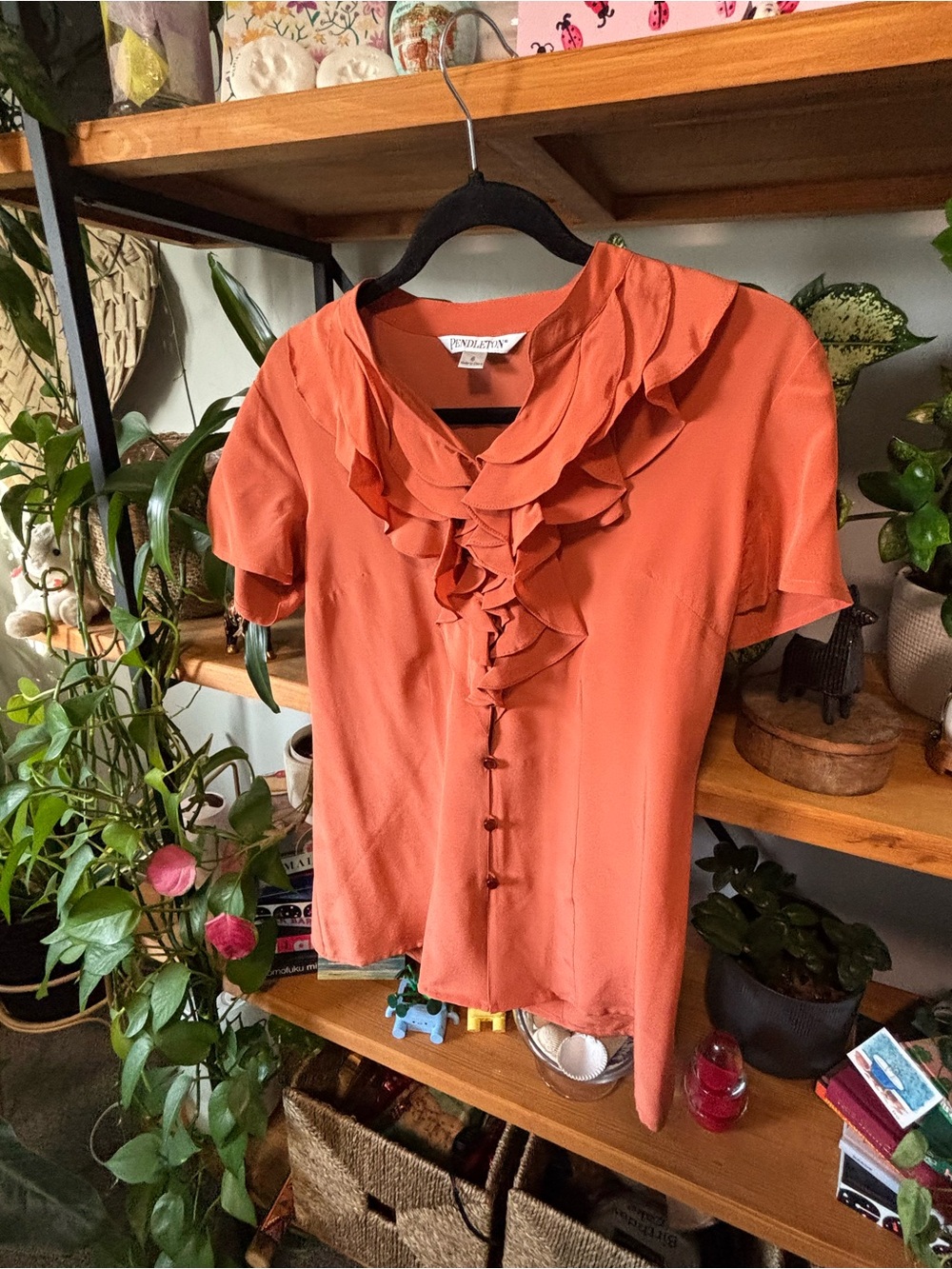 Pendleton 100% Silk Orange Ruffle Front Short-Sleeve Blouse | Size 6 - Picture 4 of 6